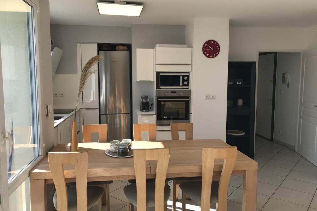 Le Cezanne - Centre Ville, Balcon, Garage Annecy Zewnętrze zdjęcie